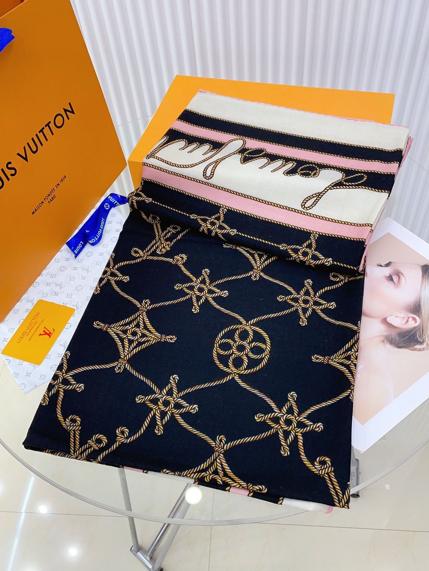 Louis Vuitton Scarf